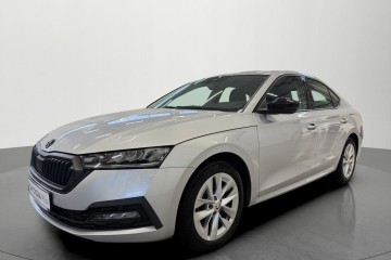 serwisowany - nowy rozrząd - kamera - czujniki - virtual cockpit