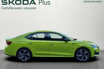 Zieleń Mamba - Sportowe wnętrze - Ambiente - ACC 210km/h- Leasing 105%